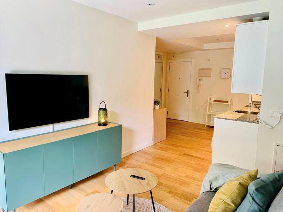 Precioso - Moderno Terraza Y Parking, 2 Hab, 2 Banos, 6-7 Pers - Dispo Abril Y Mayo Llanes Zewnętrze zdjęcie